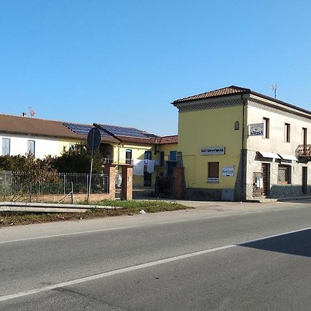 Cascina Pontetto Hotel Asti Exterior photo